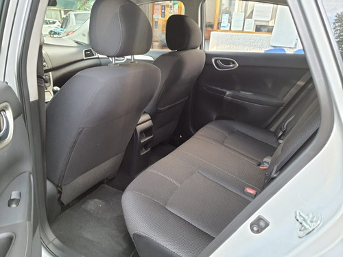 Imagen 15 de 15 de Nissan Sentra 2016 1.8 Sense Mt