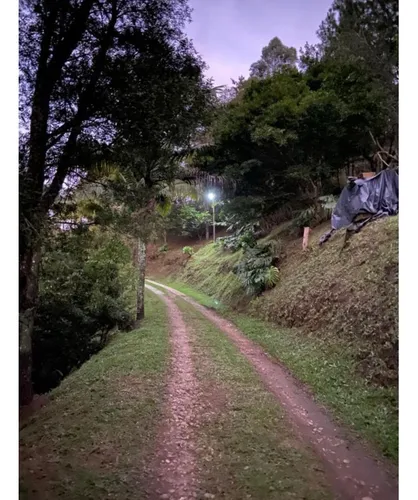 Se Vende Finca En Rionegro Vda Las Cuchillas Área Lote 7397 M2 Negocia