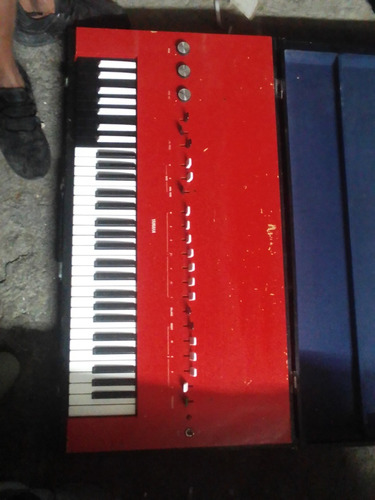 Piano Yamaha Modelo Tc-20