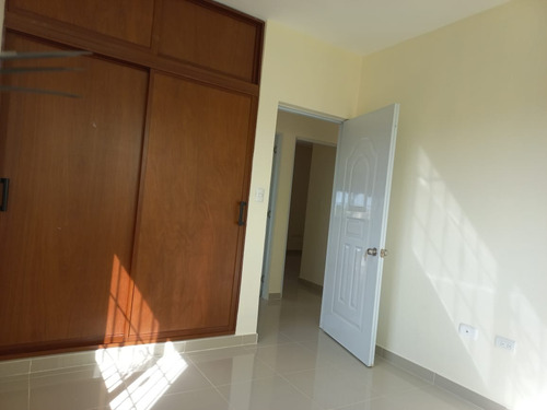 Imagen 7 de 13 de Primer Piso Y Cuarto Piso En Hainamosa