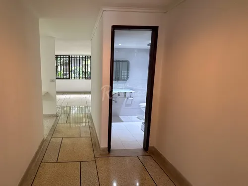 Apartamento En Arriendo En Patio Bonito. Cod A776031