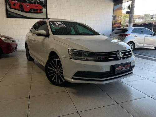 Volkswagen Jetta 2.0 Comfortline Flex Aut 4p