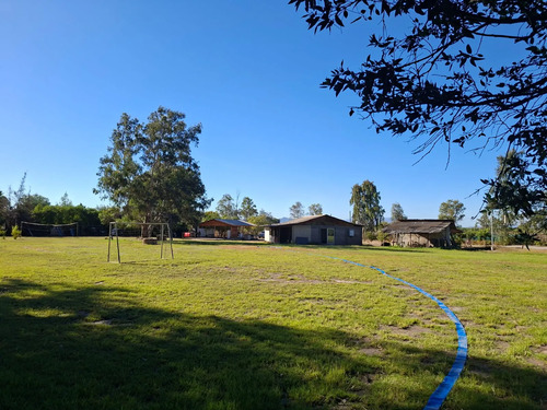 Parcela De Agrado Con Casa Luz , Agua Y Piscina