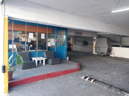 Venta Parking Sobre Calle Rivera Y Buxareo