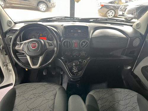 Fiat Doblo 1.8 16v Essence 7l Flex 5p