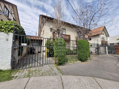 Oportunidad Venta Casa Tres Pisos Lo Barnechea