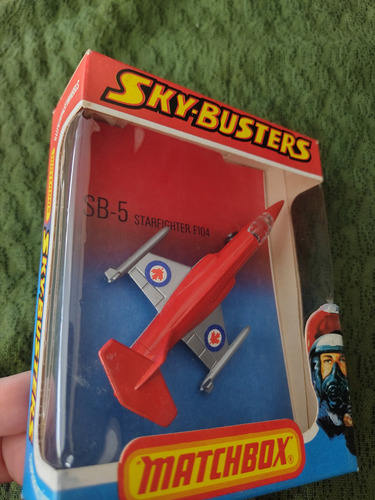 Avión Sb-2 Starfighter F-104 , Matchbox Skybuster 1:128 Rojo (Usado)