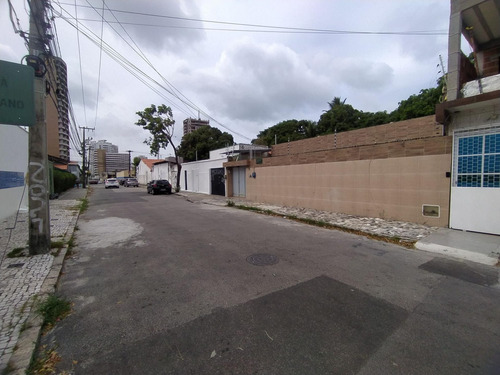 Imagem 8 de 10 de (te2021)terreno 1900 M² No Meireles - Te2021