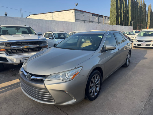 Toyota Camry 2.5 Xle L4 Navi At