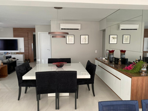 Imagem 24 de 30 de Apartamento Com Fino Acabamento E Rico Em Detalhes!! - Ap03133 - 69283484
