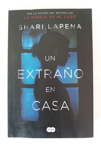 Libro:  Un Extraño En Casa