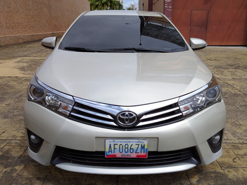 Imagen 2 de 18 de Toyota Corolla Gli