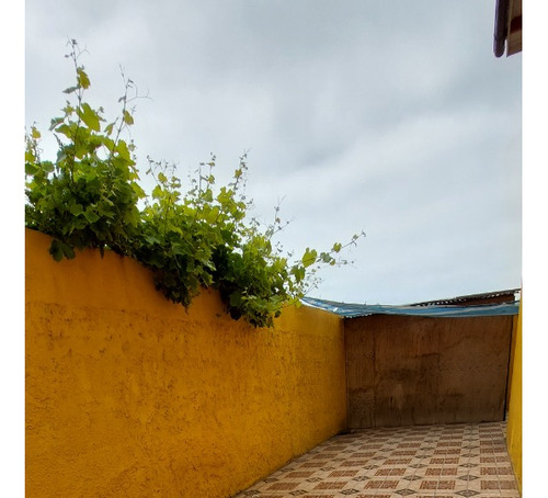 $280.000.000 En Venta Hermosa Casa Dos Pisos, 6d/4b,coquimbo