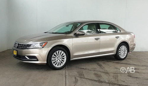 Imagen 1 de 10 de Volkswagen Passat 2017 2.5 Tiptronic Sportline At