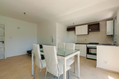 Departamento Venta Barrio Martin 2 Dormitorios Balcón Luminoso Amenities Parrilla