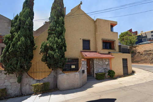 Casa En Venta, Recuperación Bancaria, Col. La Concordia, Atizapan, Estado De Mexico. Laab2