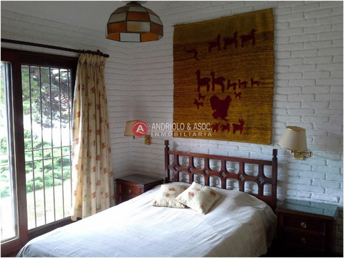 Casa En Zona De Playa Brava Y Aidy Grill- Ref: 5328