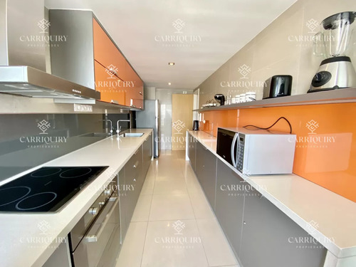 Apartamento En Mansa, 3 Dormitorios *