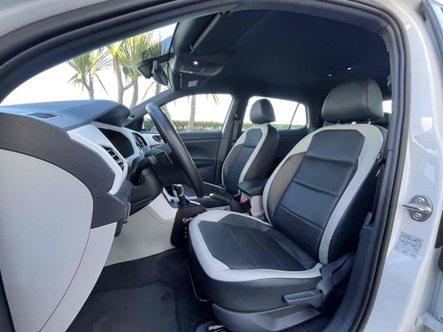 Volkswagen T-Cross 1.4 250 TSI TOTAL FLEX HIGHLINE AUTOMÁTICO