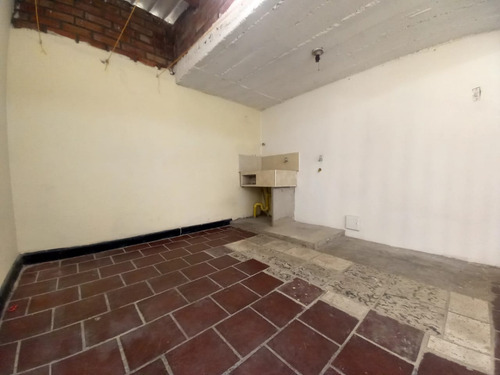 Se Vende Casa Bi Familiar Barrio Tomas Cipriano