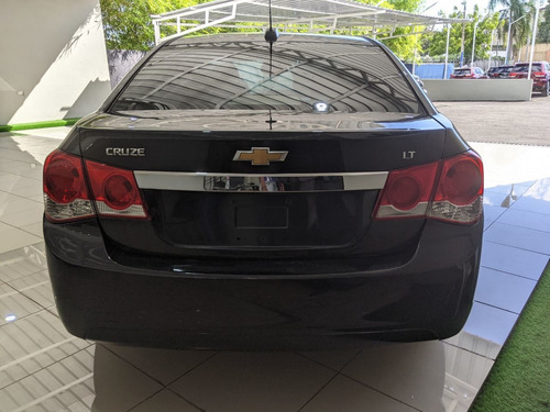 Imagen 5 de 11 de Chevrolet Cruze Lt