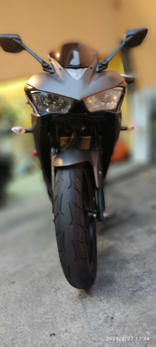 Imagem 5 de 11 de Yamaha Yzf R3