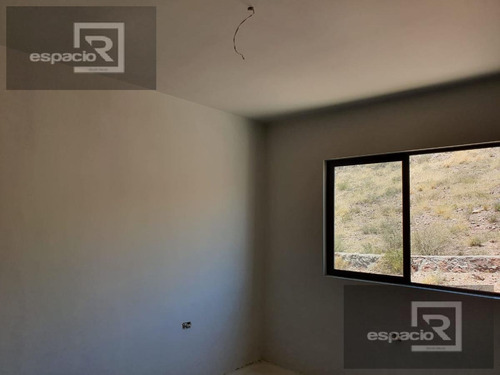 Imagen 10 de 15 de Casa En Venta En Lomas Universidad Con Preciosa Vista