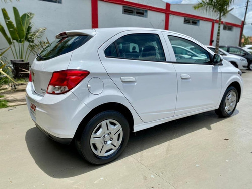 Chevrolet Onix Hatch Lt 1.0 8v Flexpower 5p Mec.