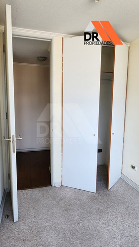 Venta Departamento 2 Dormitorios, Cocina Y Estacionamiento