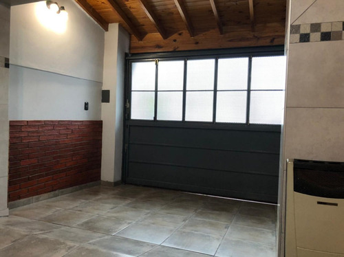 Imagen 7 de 30 de Casa Para 2 Familias C/garage Y Patio