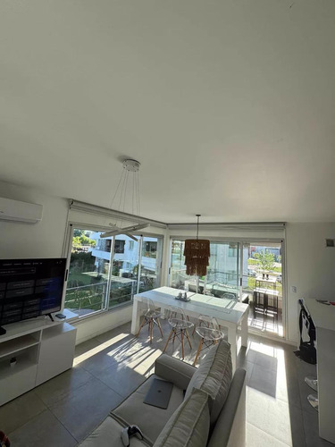Departamento En Venta - 3 Dormitorios 3 Baños - 99mts2 - Lagoon Pilar