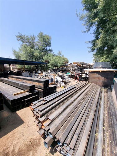 Industrial Con Gran Terreno En Venta En Recoleta