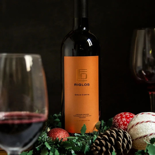 Imagen 3 de 10 de Vino Riglos Gran Corte Caja X 6 X 750ml. - Tupungato
