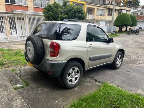 Toyota RAV4 2.0l 148 hp