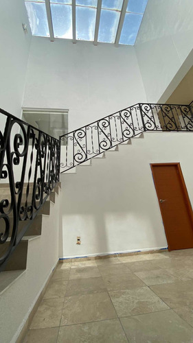 Imagen 12 de 30 de Jardines Del Pedregal Casa En Venta, Exclusividad Y Confort, Excelente Precio.
