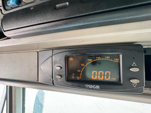 Iveco Cursor 330 6x2