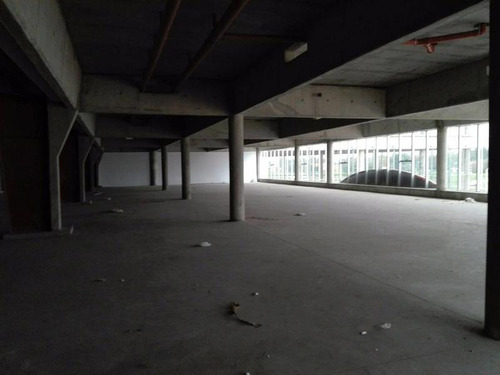 Oficinas Sobre Autopiosta Del Oeste