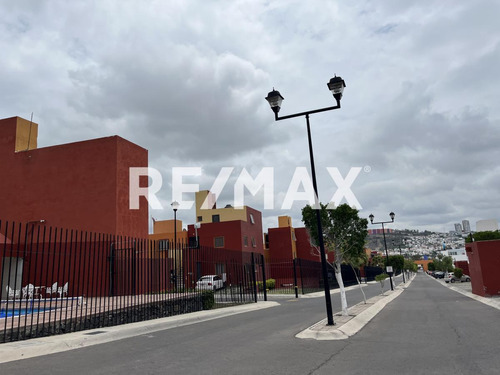 Departamento En Venta En Peñuelas 