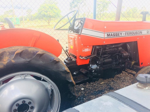Imagem 2 de 6 de Massey Ferguson 235/batatais Caminhões