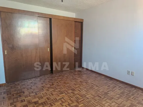 Alameda: Casa Nueva, Amplia Y Cómoda En Circuito Privado