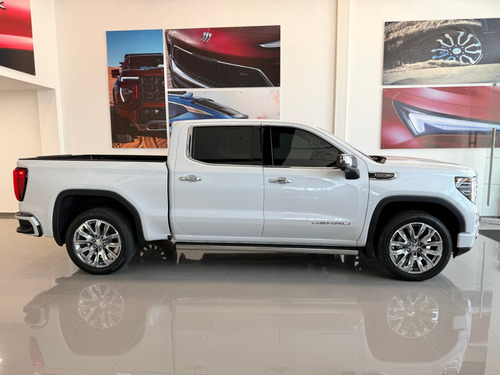 GMC Sierra 6.2 V8 Denali