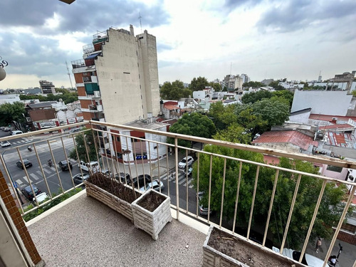 Departamento Venta 3 Ambientes Con Cochera Flores