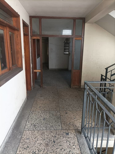 Imagen 6 de 14 de Se Vende Céntrico Edificio En La Avenida Independencia Los Teques