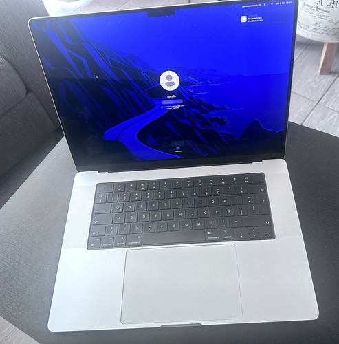 Macbook Pro 16 M2 Pro 1 Tb 16 Gb Ram