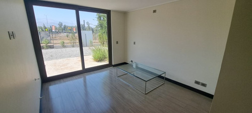 Al Lado De Colegio Pedregal