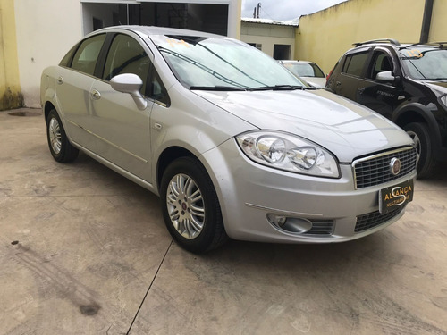 Imagem 3 de 6 de Fiat Linea
