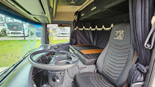Scania P360 4x2 Ano 13 Automático Com Ar Condicionado