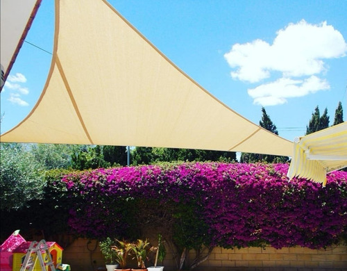 Toldo Vela Sombra 95%, Malla Hdpe Triangular 3x3x4 Beige