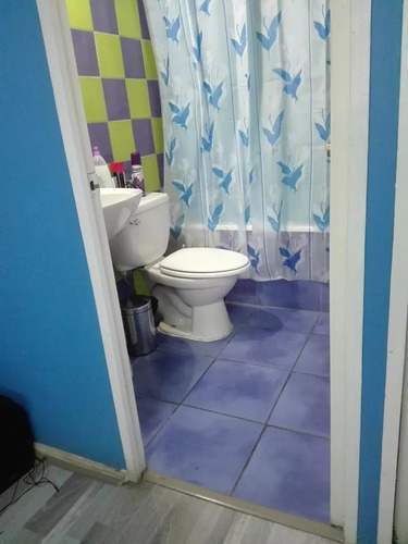 Excelente Departamento A Dos Cuadras Del Metro Santa Lucía