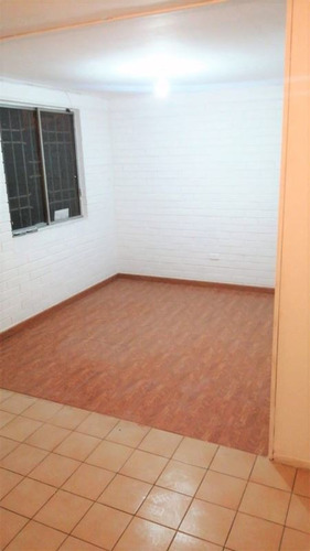 Casa En Venta De 3 Dorm. En Maipú